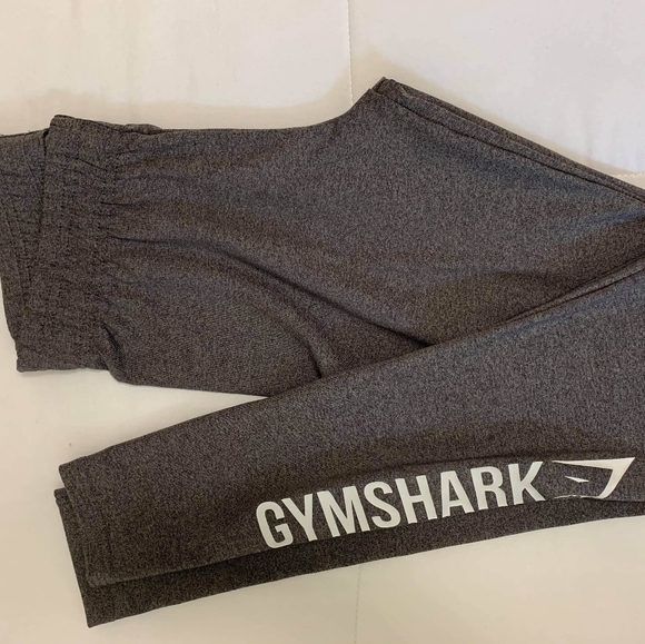 GYMSHARK BUNDLE - Picture 1 of 2